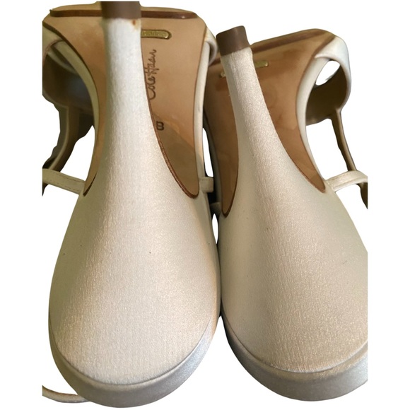 Cole Haan Kitten Heels 9.5 Cream Satin Beaded 4 Inches - Picture 11 of 12